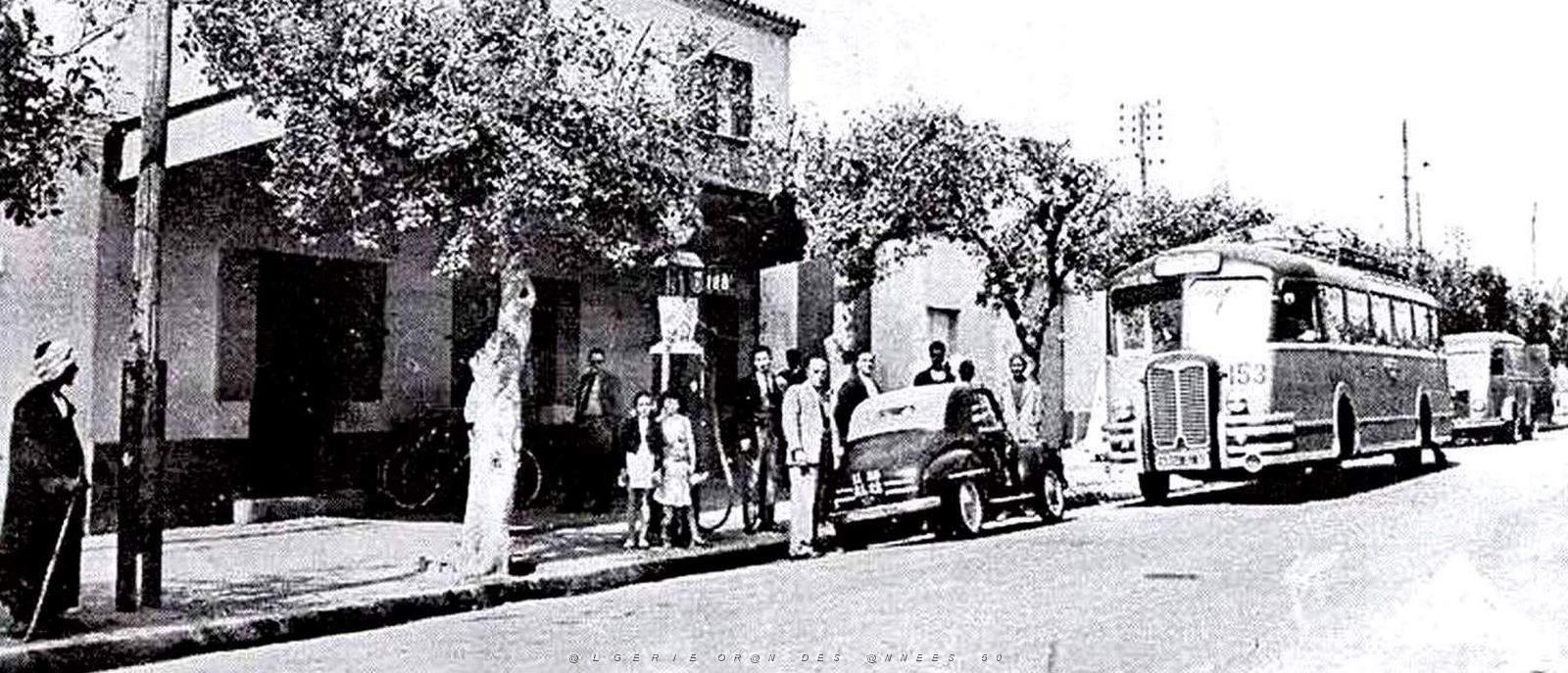 2083- Saint-Leu - Cafe de la Paix2.JPG